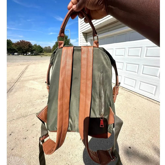 Tommy Bahama Olive Green Backpack - Picture 5 of 12